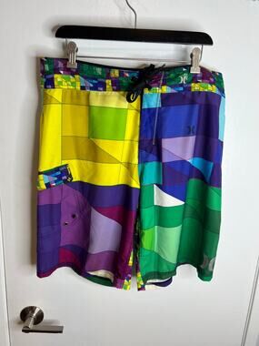 Hurley Phantom Men's Rainbow Colorblock Board Shorts Swim Trunks ~ Size 36
